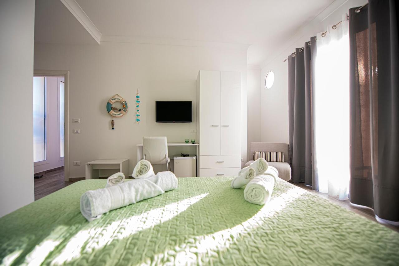 L' Arcobaleno B&B Castelluzzo Kültér fotó